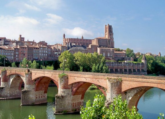 Pont vieux d'Albi , cite Episcopale