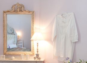 Chambre-romantique-Domaine Le Castelet