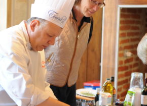 Cours de cuisine avec un chef